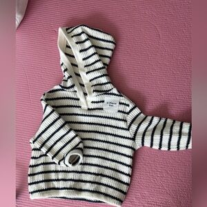 Sweater Hoodie NWOT TOP ONLY